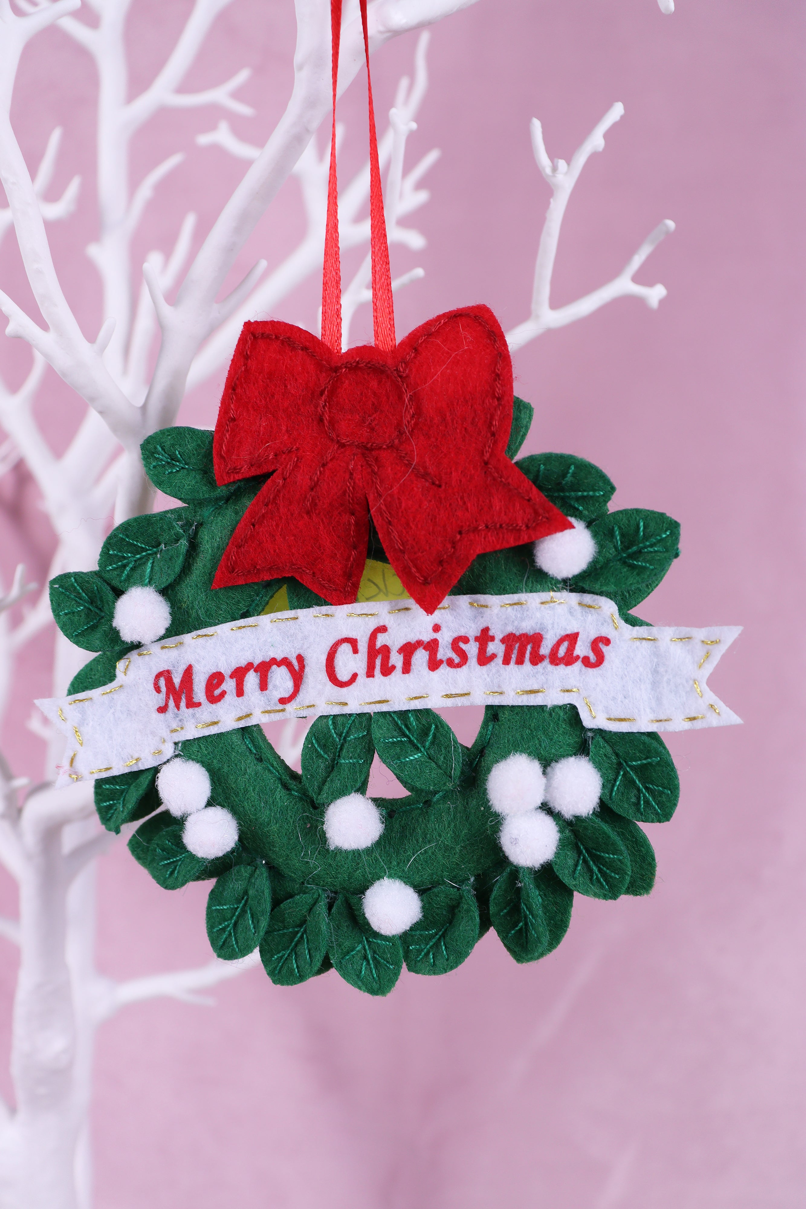 Trimits Felt Decoration Kit Ð Christmas Nordic Snowflake, 9x12cm, Includes Felt Shapes, Stuffing, Beads, Sequins, Thread, and Pom Poms - 0