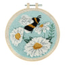 Trimits Punchnaaldset Ð Borduurgaren en Ring: Bijen & Bloemen, 15,2 cm Diameter, Inclusief Borduurgaren, Ring, Stof, Punchnaald, Instructies in het Engels, Frans, Duits