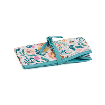 Regalo de pasatiempo: Envoltura de gancho de crochet: Flutterby: Tamaño del artículo: (d/a/a) 18 x 20 x 1 cm. 