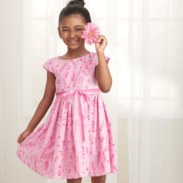 Simplicity Sewing Pattern S9320 Children's Dresses with gathered skirts