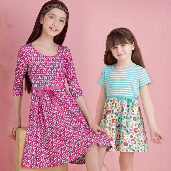 Patrón de costura Simplicity S9322 Vestidos sin cierres para niñas y niños