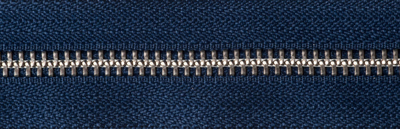 Cremallera de metal YKK sin níquel con extremo abierto: 66 cm