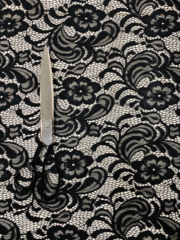 Crochet Scalloped Floral Lace 2 Way Stretch Fabric