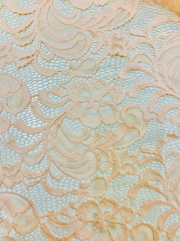 Crochet Scalloped Floral Lace 2 Way Stretch Fabric
